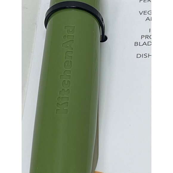 KitchenAid Green Y-Peeler With Protective Blade Cover & Ergonomic Handle - Picture 2 of 5